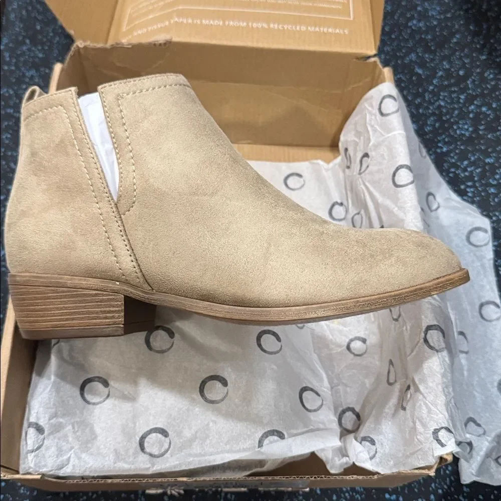 RIMI BLOCK HEELED BOOTIES